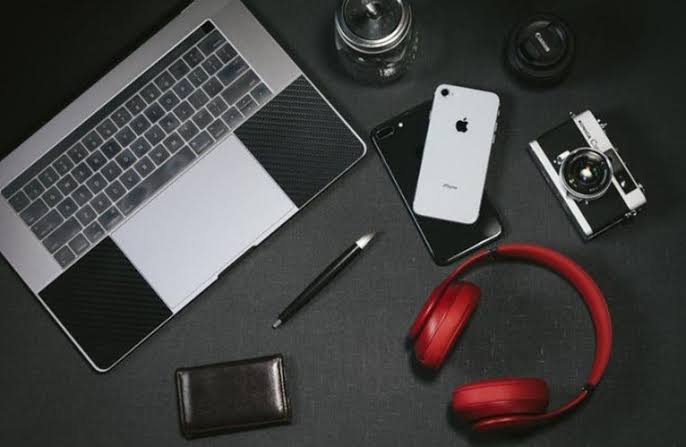 Tech Collection